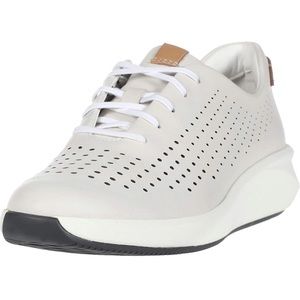 Clarks Un Rio Tie Lace Up Sneakers in Stone 10M